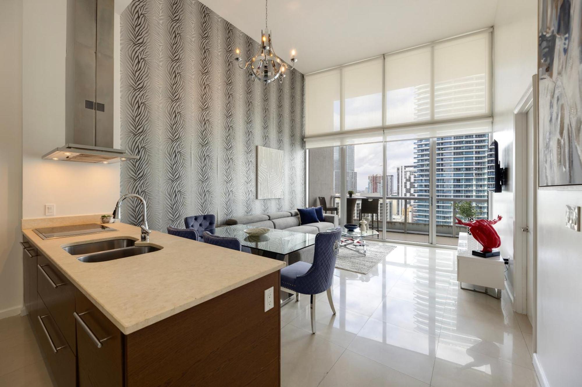 Apartment High Ceiling Exquisite 1br 1ba Icon Brickell *